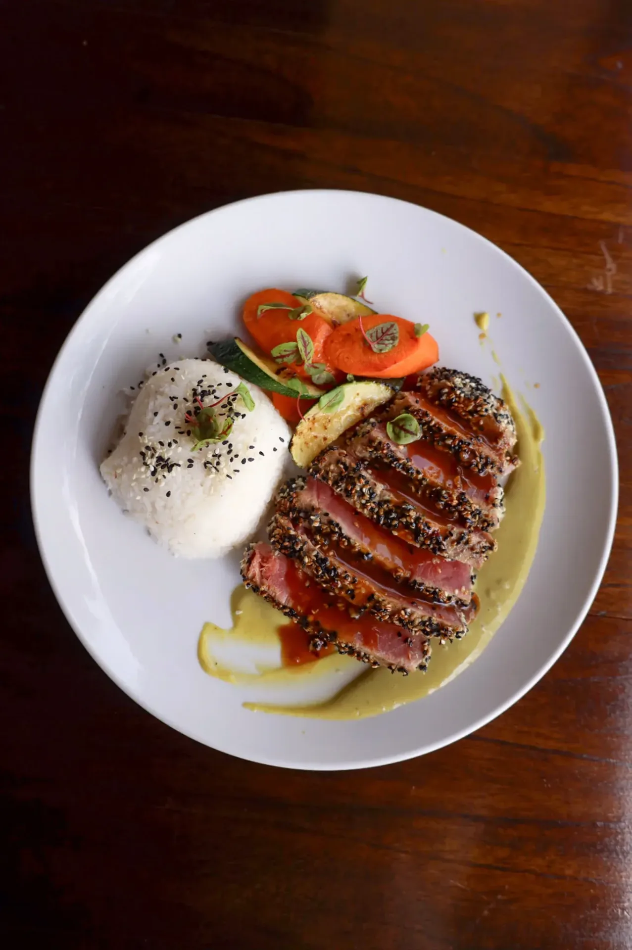 Sesame-seared tuna with jasmine rice